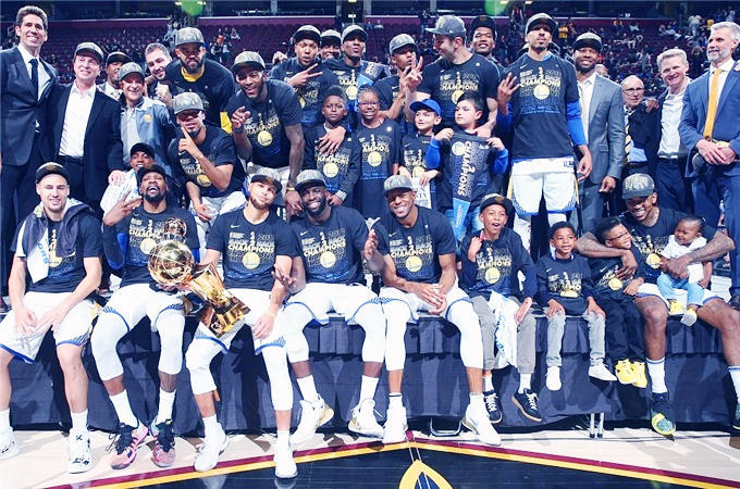 亨利：埃斯特旺几乎掌控了一切，球员不会想和他对位的（亨利：埃斯特旺几乎掌控全场，球员都不愿与其对位）